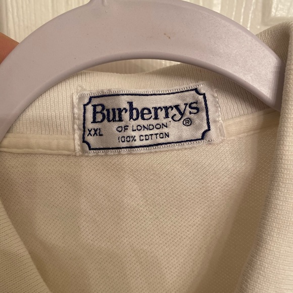 SOLD  Vintage Burberry’s White Polo - Picture 2 of 7